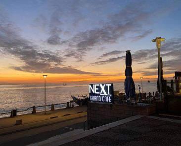 AmadoreNext5